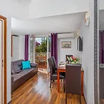 Apartment Ive Mlini