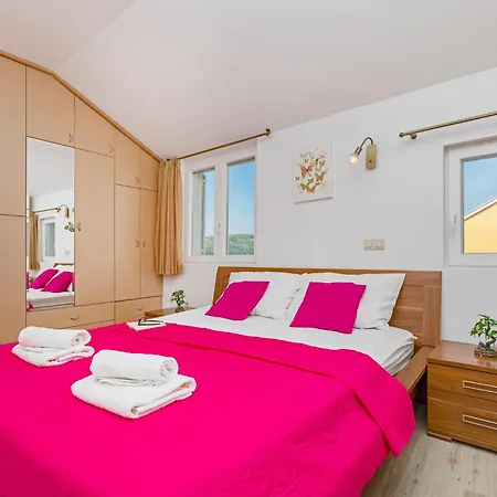 Ive Apartman